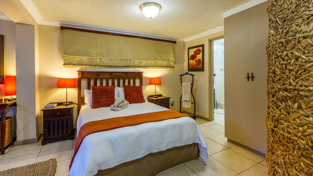 Joern'S Gaestehaus Mbombela Pokój zdjęcie