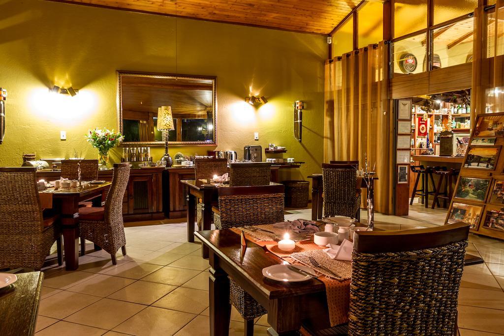 Joern'S Gaestehaus Mbombela Zewnętrze zdjęcie