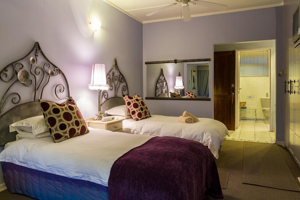 Joern'S Gaestehaus Mbombela Pokój zdjęcie
